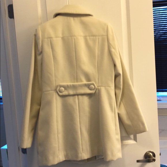 Cream Coloured Fall/ Spring Peacoat - Picture 2 of 4